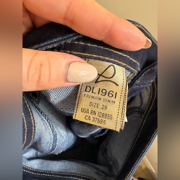 DL1961- Emma Legging JEAN - Picture 7 of 11